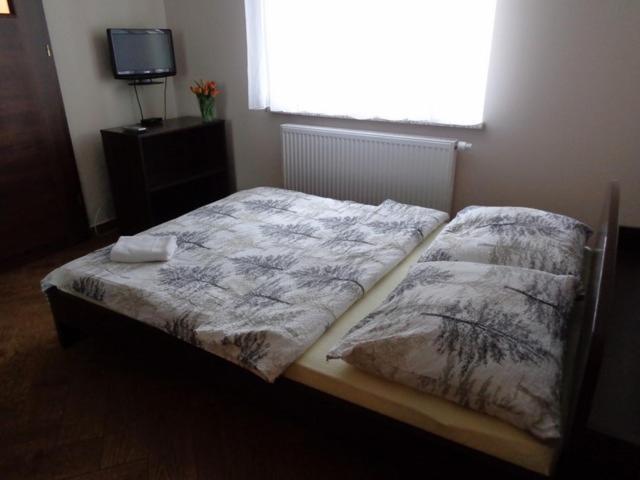 Irys 1 Apartman Tychy Kültér fotó
