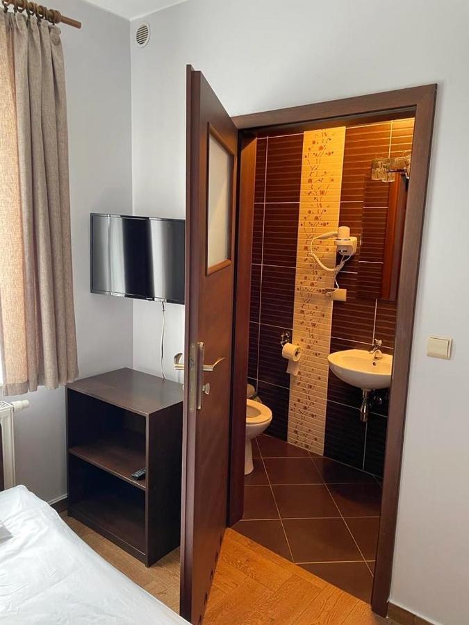 Irys 1 Apartman Tychy Kültér fotó